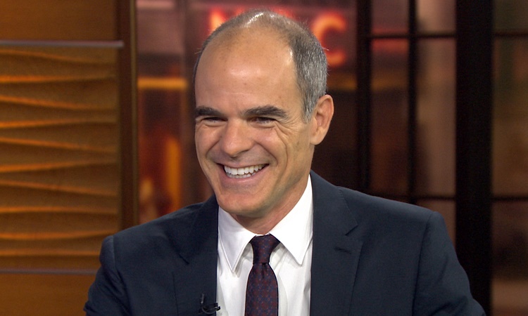 Michael Kelly wiki, bio, age, net worth, wife, height, movies, tv shows