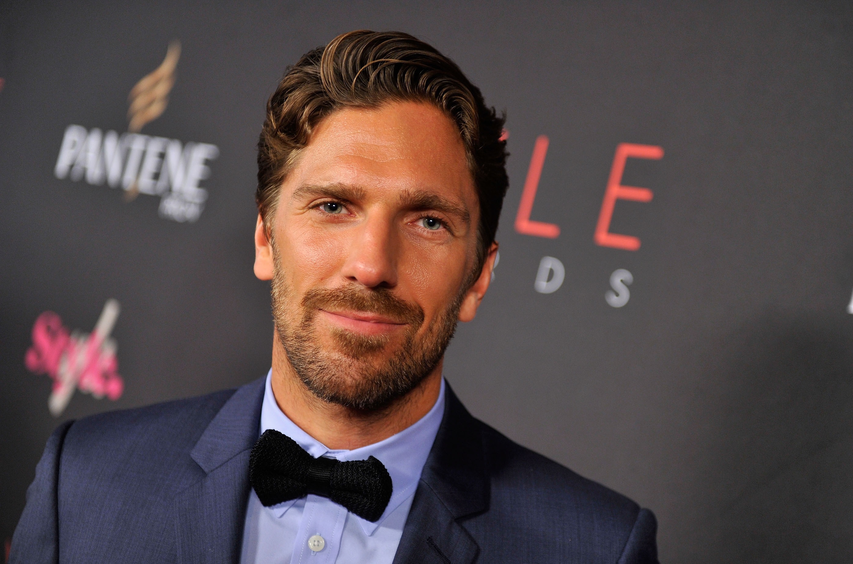 Henrik Lundqvist wiki, bio, age, wife, contract, height, net worth, brother